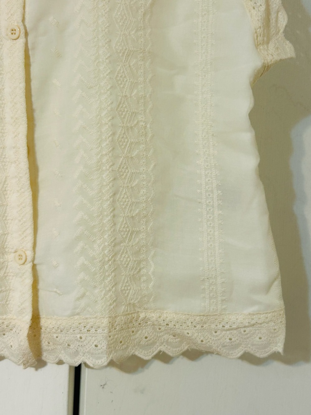 SHEIN Cream Lace-Trim Button Front Blouse - Picture 3 of 6